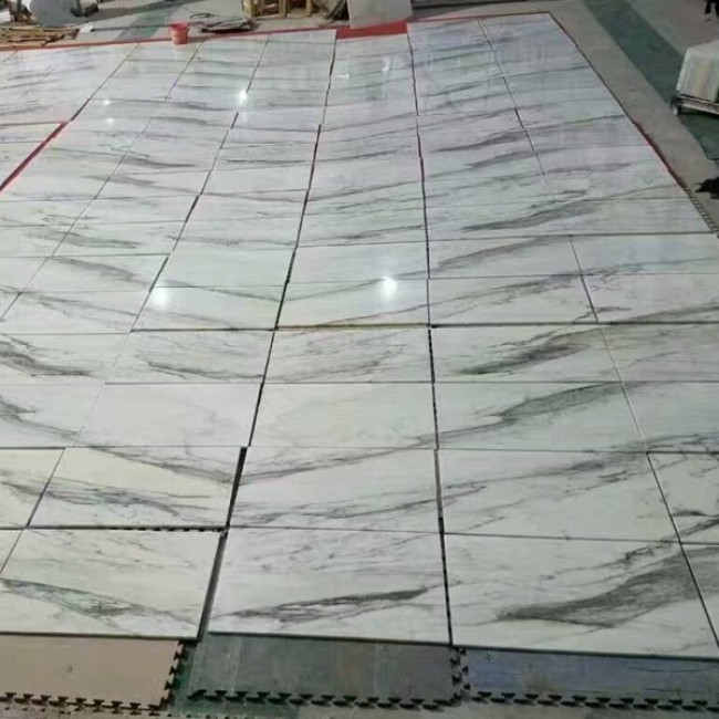 Italy Calacatta white marble tiles